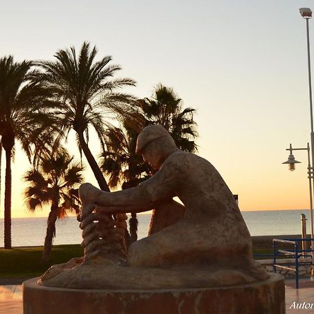 Apartamento Huelin, A 5 Minutos A Pie De La Playa マラガ エクステリア 写真