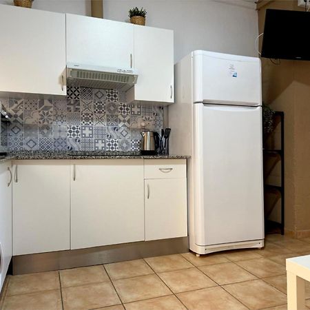 Apartamento Huelin, A 5 Minutos A Pie De La Playa マラガ エクステリア 写真
