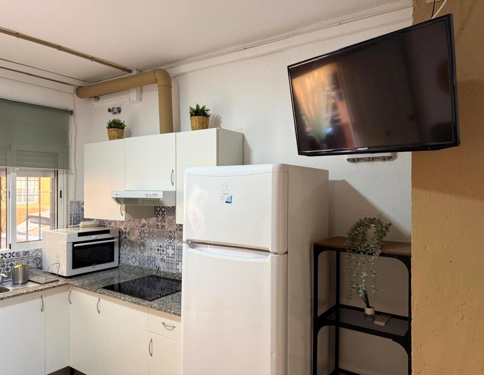 Apartamento Huelin, A 5 Minutos A Pie De La Playa マラガ エクステリア 写真